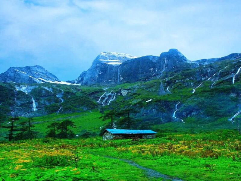 Makalu Base Camp Trek